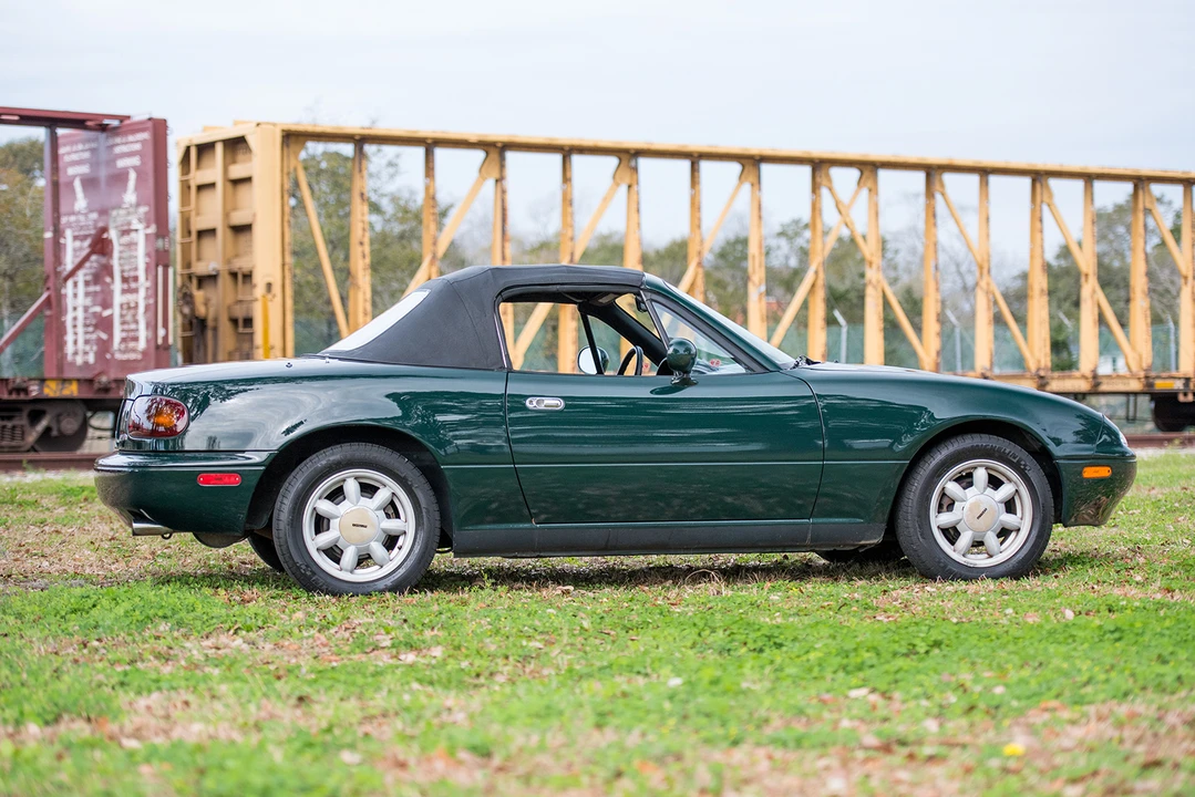 1991 Mazda NA MX-5 Miata - Image 23 of 31