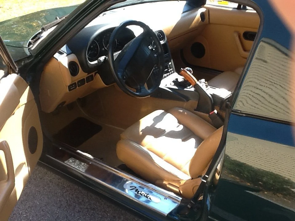 1991 Mazda NA MX-5 Miata - Image 21 of 31