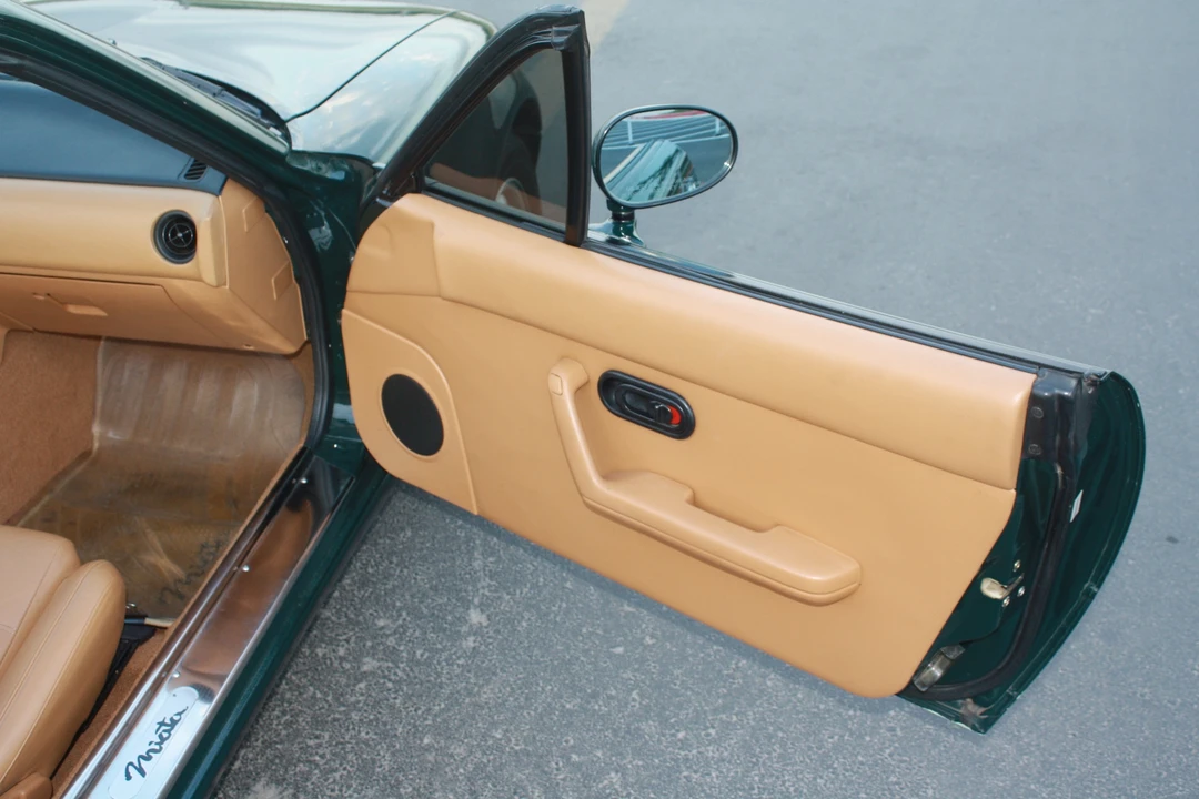 1991 Mazda NA MX-5 Miata - Image 30 of 31