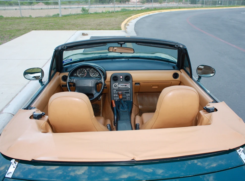 1991 Mazda NA MX-5 Miata - Image 23 of 31