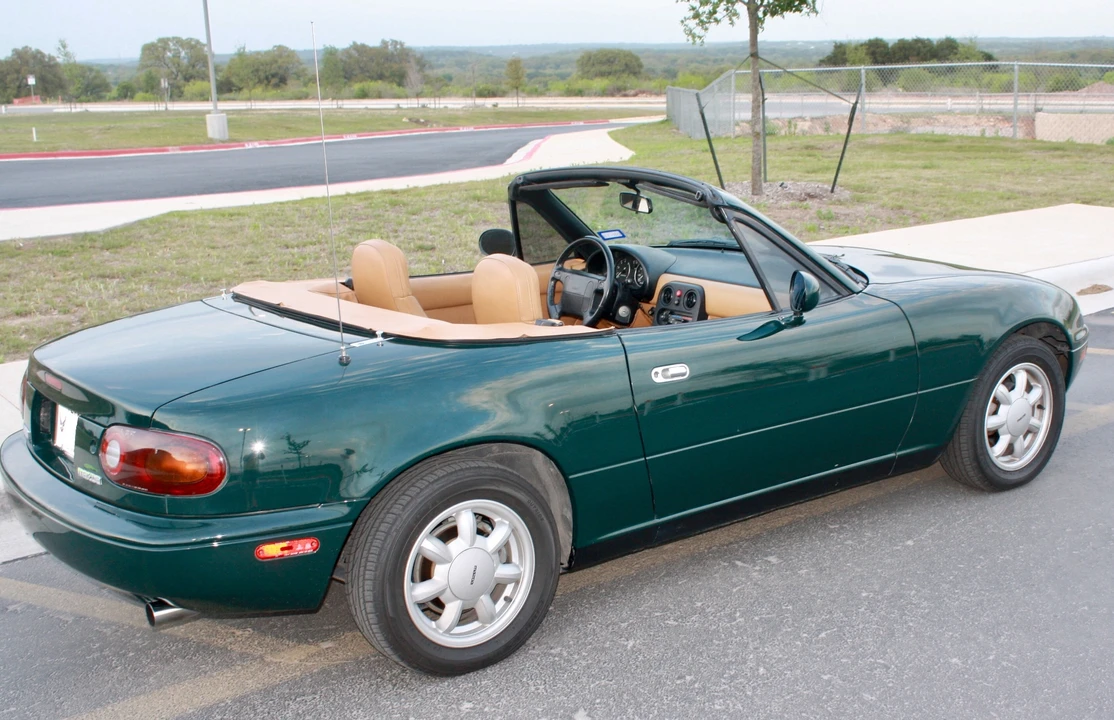 1991 Mazda NA MX-5 Miata - Image 2 of 31