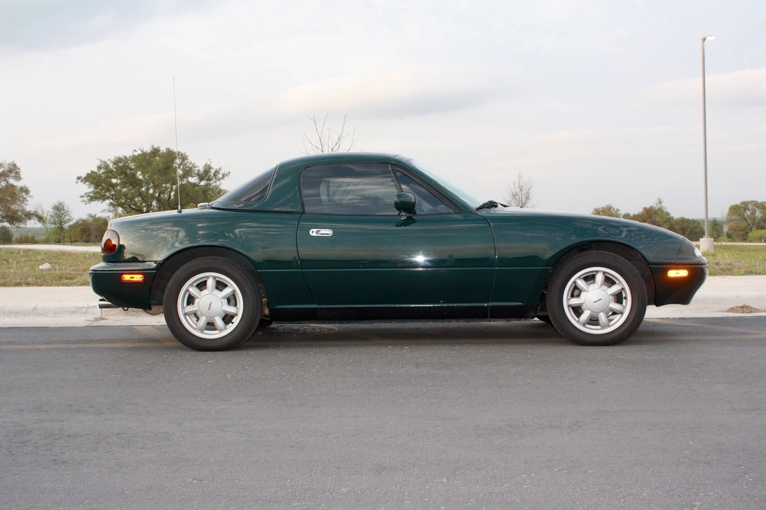 1991 Mazda NA MX-5 Miata - Image 4 of 31