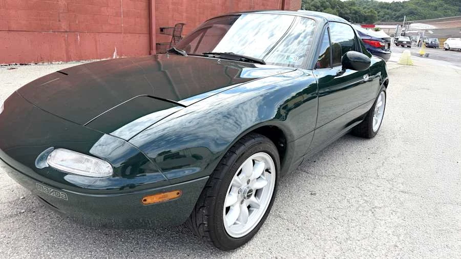 1991 Mazda NA MX-5 Miata - Image 6 of 15