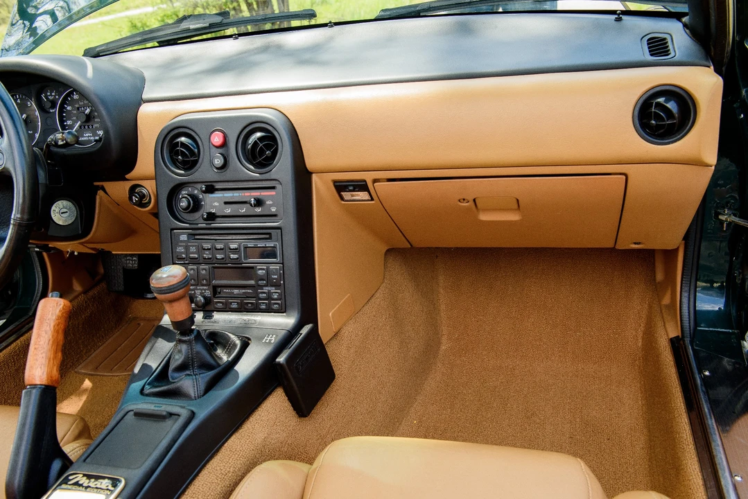 1991 Mazda NA MX-5 Miata - Image 18 of 31