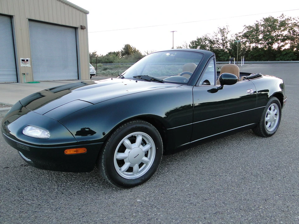 1991 Mazda NA MX-5 Miata - Image 11 of 31
