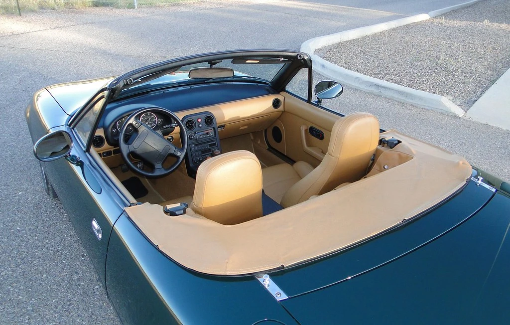 1991 Mazda NA MX-5 Miata - Image 23 of 31