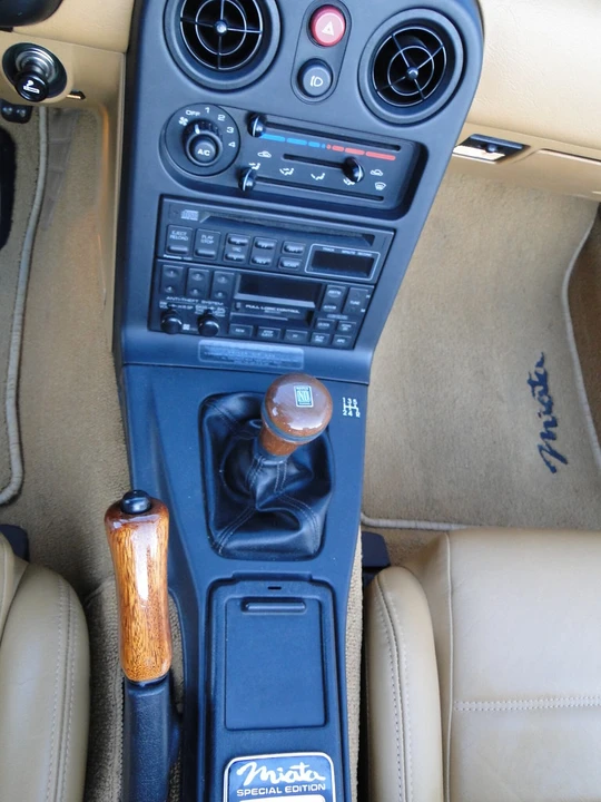 1991 Mazda NA MX-5 Miata - Image 30 of 31