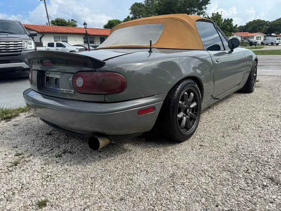 1991 Mazda NA MX-5 Miata - Image 4 of 7