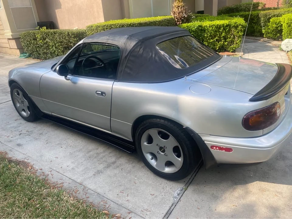 1991 Mazda NA MX-5 Miata - Image 6 of 8