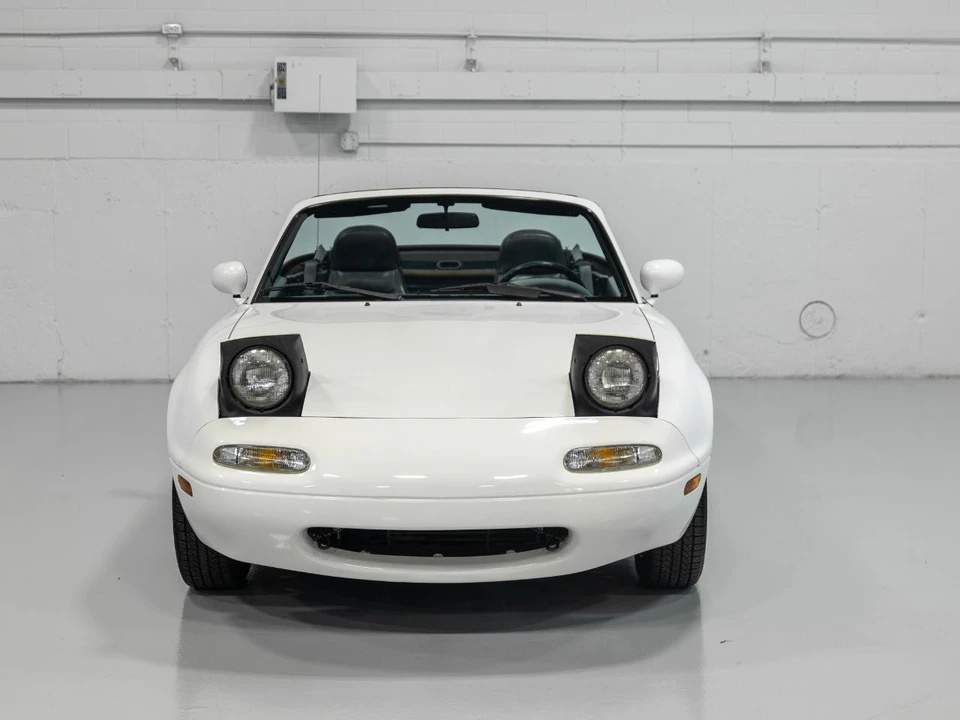 1991 Mazda NA MX-5 Miata - Image 5 of 31