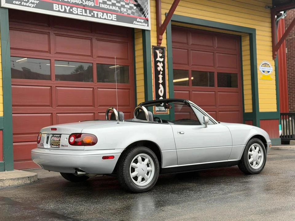 1991 Mazda NA MX-5 Miata - Image 14 of 31
