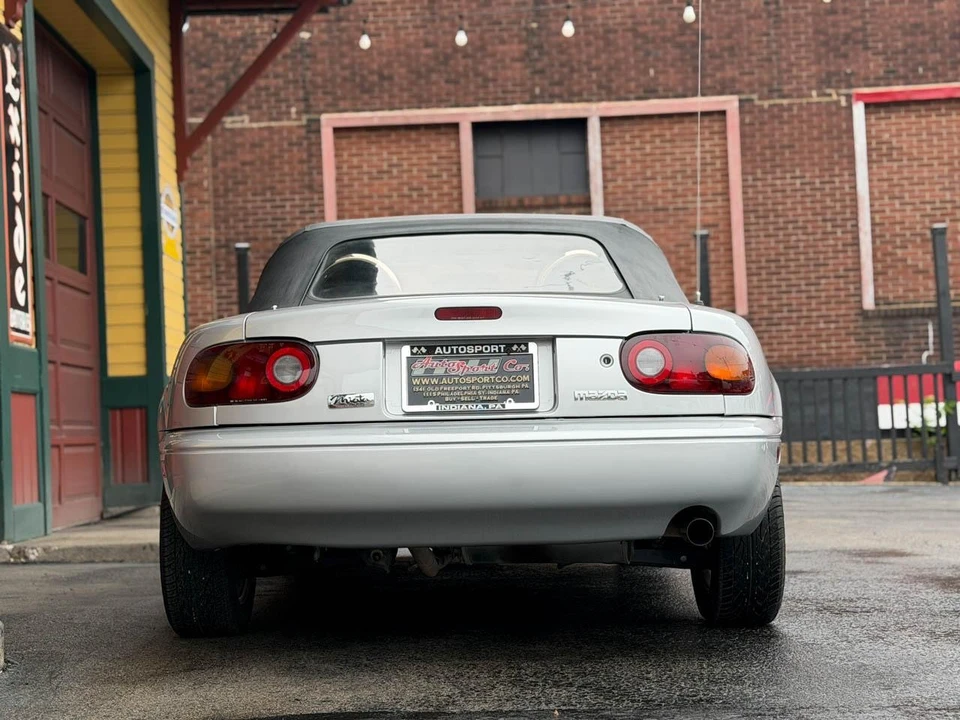 1991 Mazda NA MX-5 Miata - Image 7 of 31