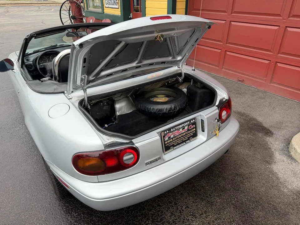 1991 Mazda NA MX-5 Miata - Image 27 of 31