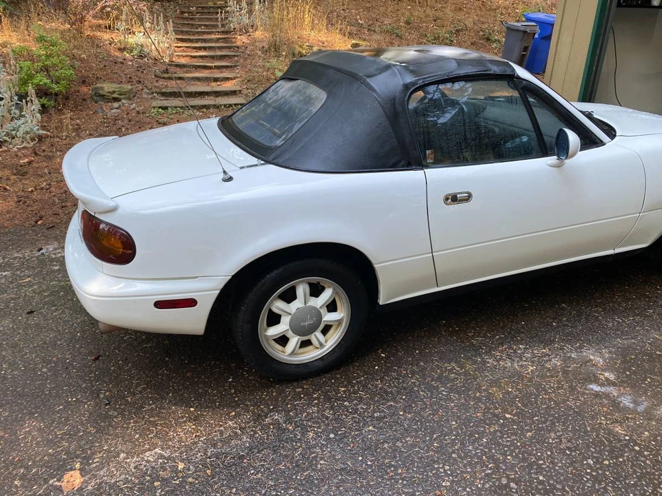 1991 Mazda NA MX-5 Miata - Image 2 of 7