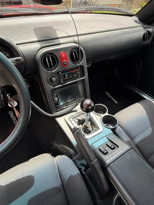 1991 Mazda NA MX-5 Miata - Image 7 of 11
