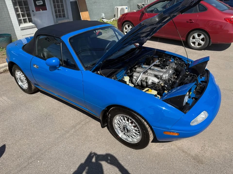 1991 Mazda NA MX-5 Miata - Image 10 of 19