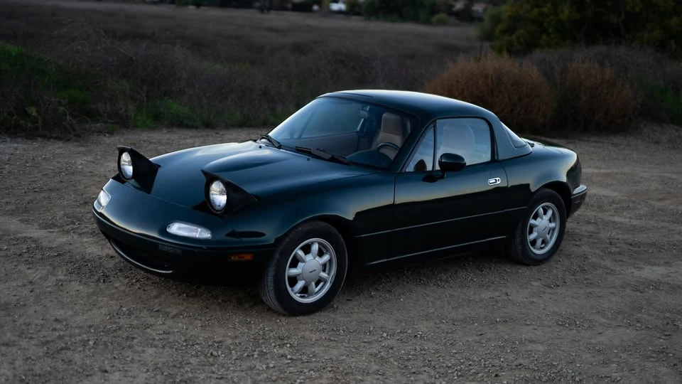 1991 Mazda NA MX-5 Miata - Image 2 of 18