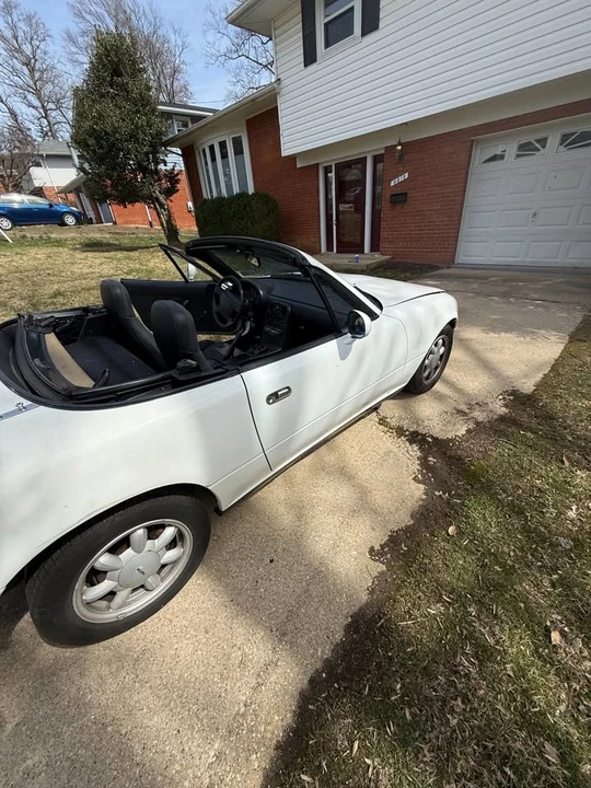 1991 Mazda NA MX-5 Miata - Image 7 of 14