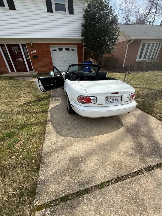 1991 Mazda NA MX-5 Miata - Image 10 of 14