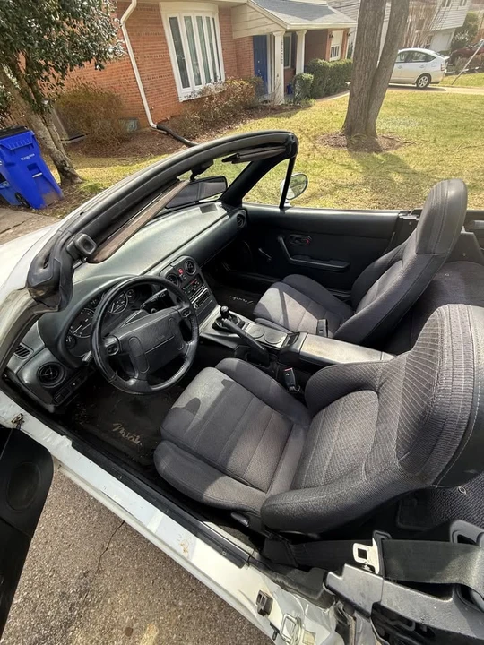 1991 Mazda NA MX-5 Miata - Image 14 of 14