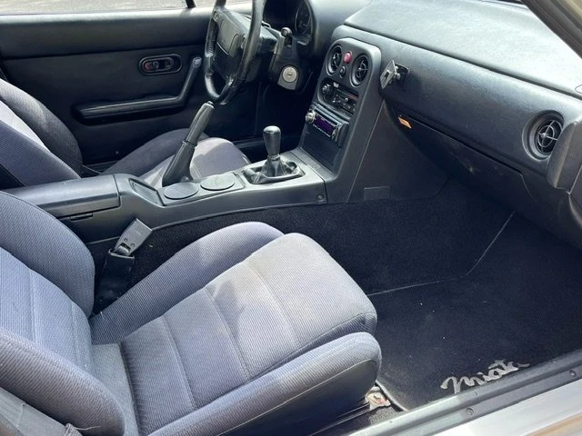 1991 Mazda NA MX-5 Miata - Image 7 of 10