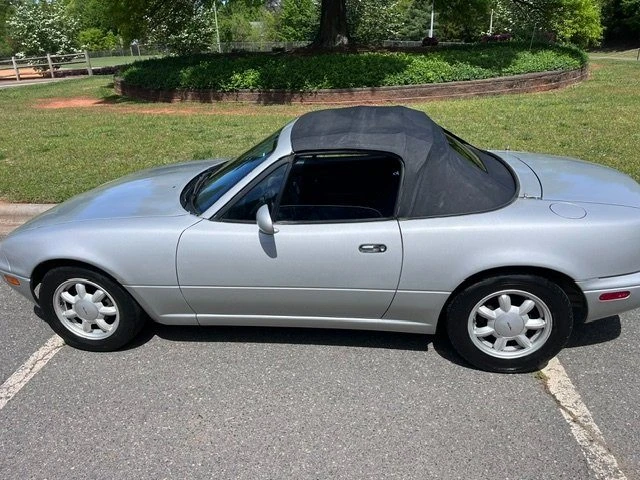 1991 Mazda NA MX-5 Miata - Image 3 of 10