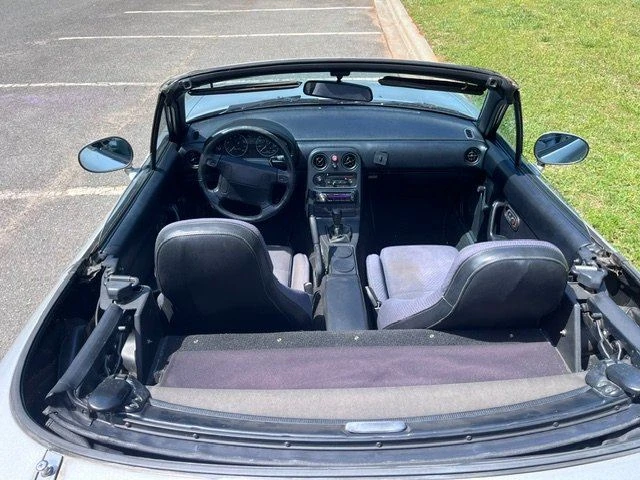 1991 Mazda NA MX-5 Miata - Image 8 of 10