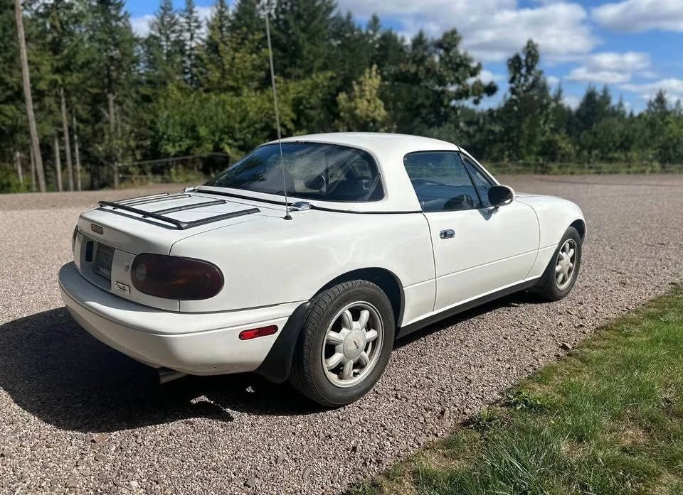 1991 Mazda NA MX-5 Miata - Image 4 of 10