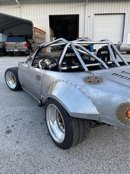 1991 Mazda NA MX-5 Miata - Image 4 of 19