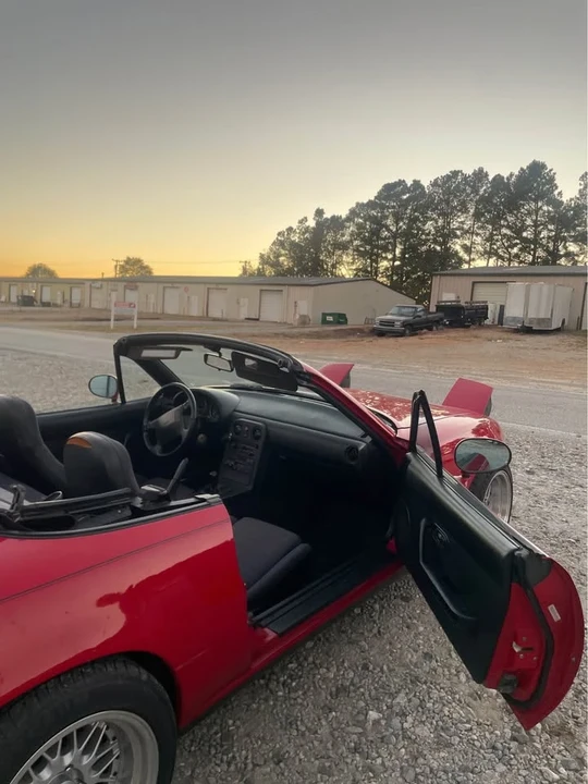 1991 Mazda NA MX-5 Miata - Image 4 of 7