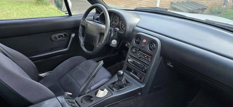 1991 Mazda NA MX-5 Miata - Image 3 of 3