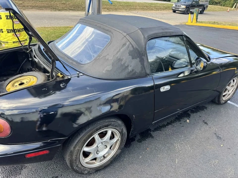 1991 Mazda NA MX-5 Miata - Image 6 of 11