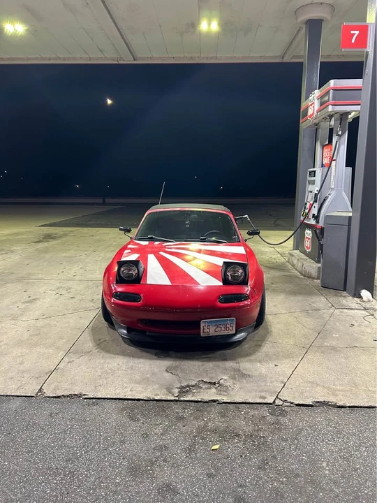 1991 Mazda NA MX-5 Miata - Image 9 of 10