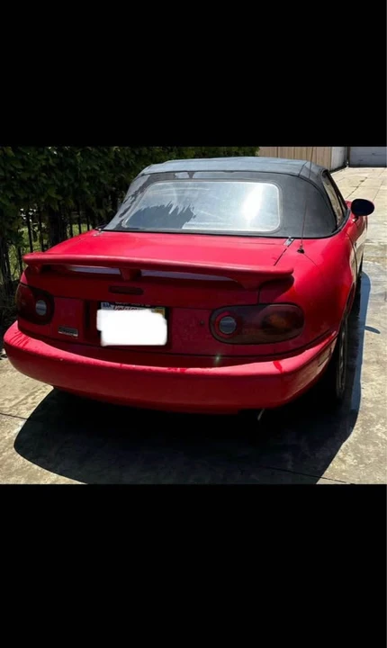 1991 Mazda NA MX-5 Miata - Image 2 of 3