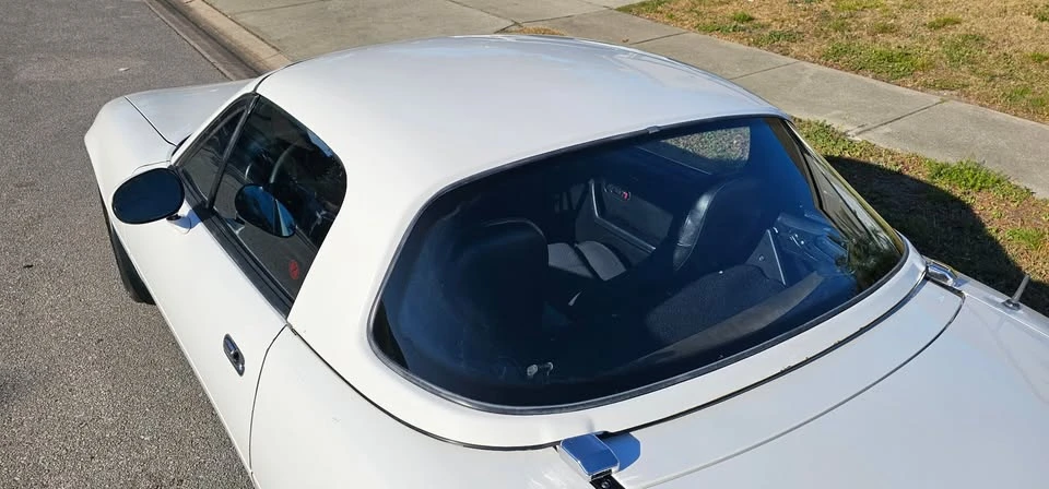 1991 Mazda NA MX-5 Miata - Image 13 of 16