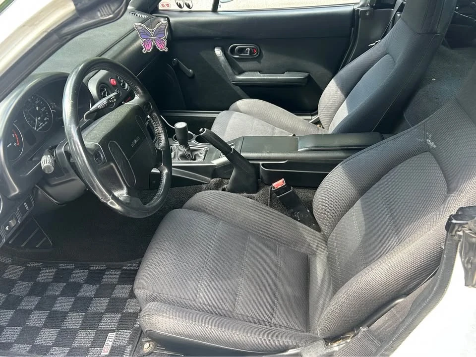 1991 Mazda NA MX-5 Miata - Image 4 of 4