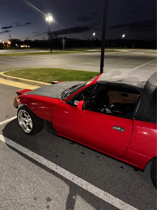 1991 Mazda NA MX-5 Miata - Image 5 of 5