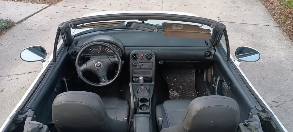 1991 Mazda NA MX-5 Miata - Image 11 of 19