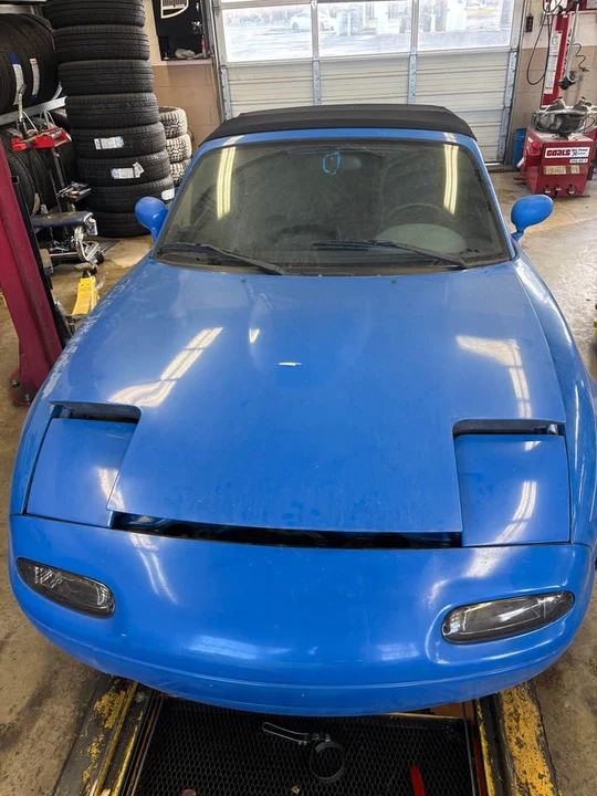 1991 Mazda NA MX-5 Miata - Image 15 of 20