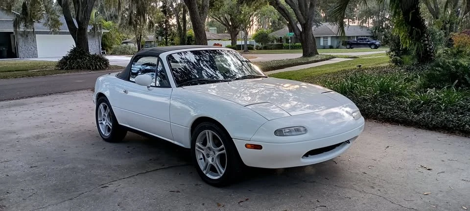 1991 Mazda NA MX-5 Miata - Image 6 of 19
