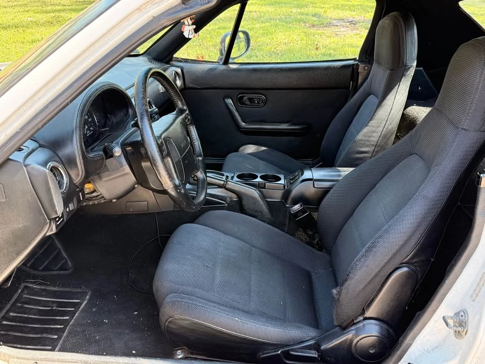 1991 Mazda NA MX-5 Miata - Image 3 of 20