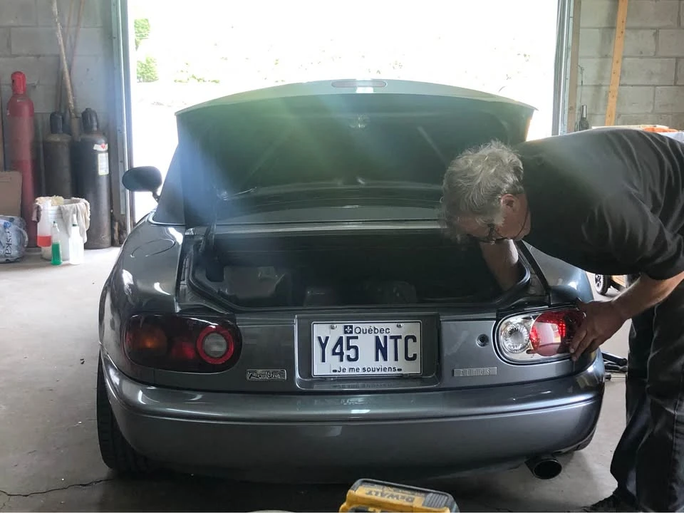 1991 Mazda NA MX-5 Miata - Image 9 of 9