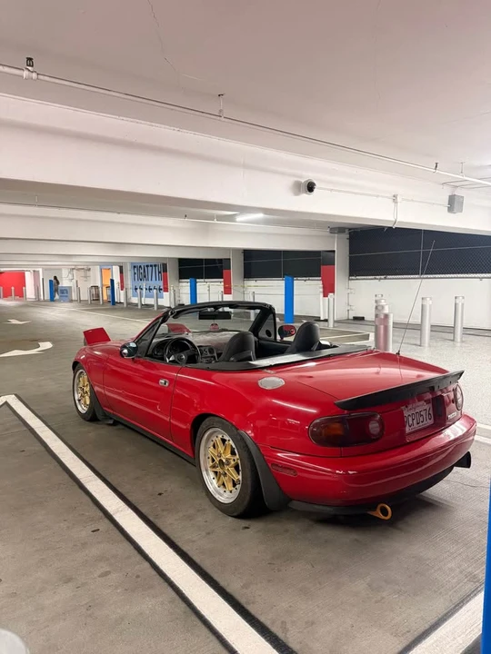1991 Mazda NA MX-5 Miata - Image 2 of 9