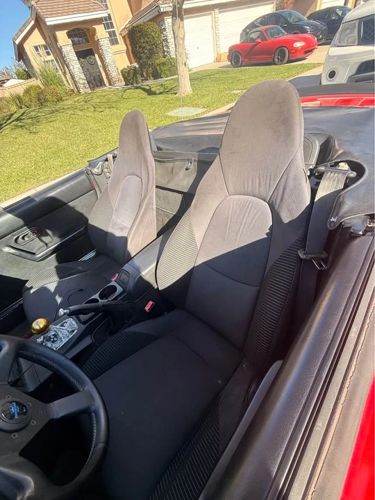 1991 Mazda NA MX-5 Miata - Image 6 of 9