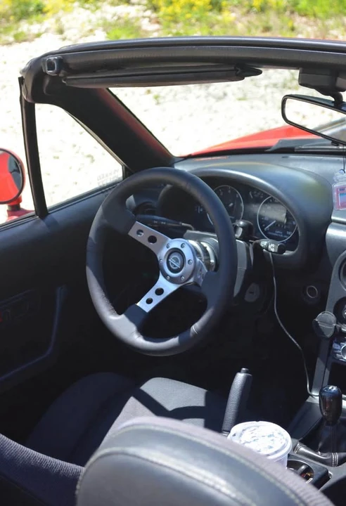 1991 Mazda NA MX-5 Miata - Image 9 of 11