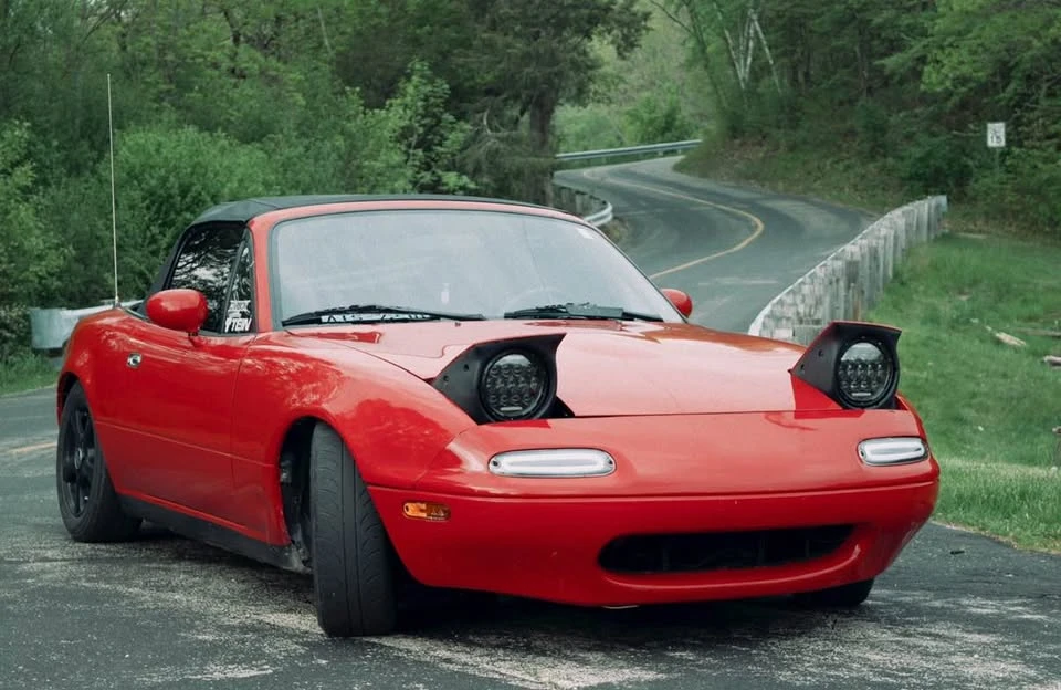 1991 Mazda NA MX-5 Miata - Image 5 of 11