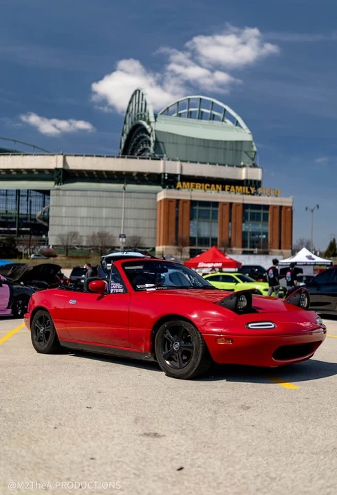 1991 Mazda NA MX-5 Miata - Image 2 of 11