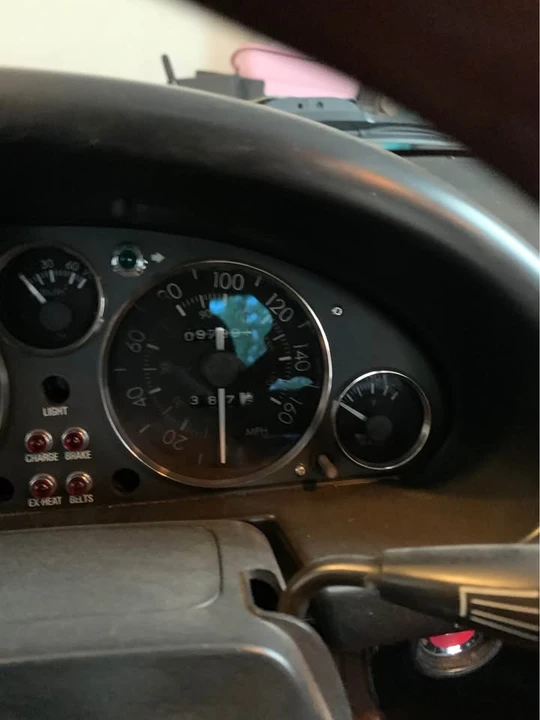 1991 Mazda NA MX-5 Miata - Image 5 of 8