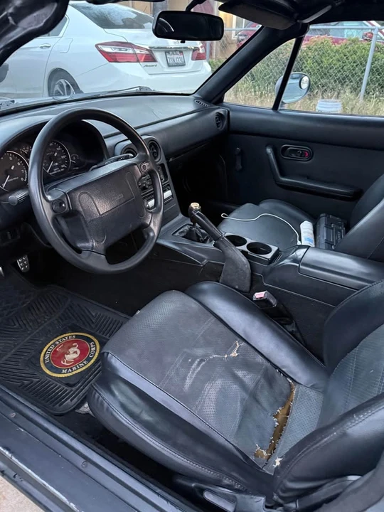 1991 Mazda NA MX-5 Miata - Image 4 of 7