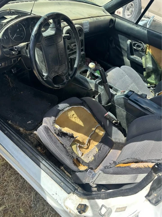1991 Mazda NA MX-5 Miata - Image 4 of 4